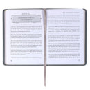 Legacy of Leaders Grijs Kunstleer