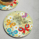 Een vriend houdt van hangende decoratie